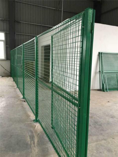 车间机器人围挡设计与实施策略