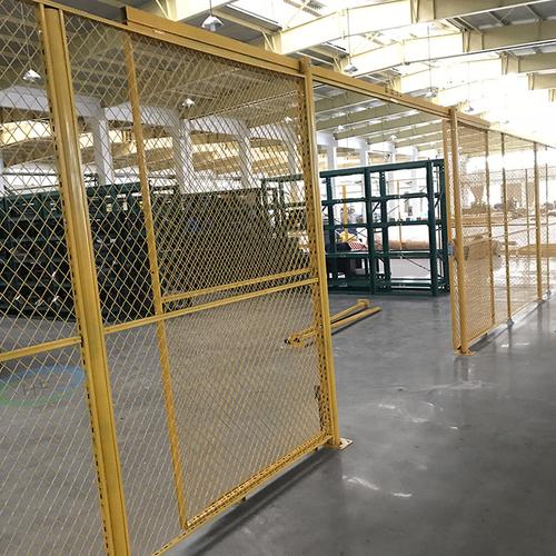 仓库固定与临时隔离网的布局设计